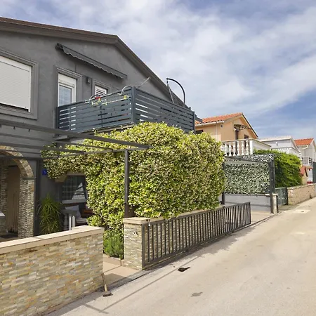 Vesna Apartamento